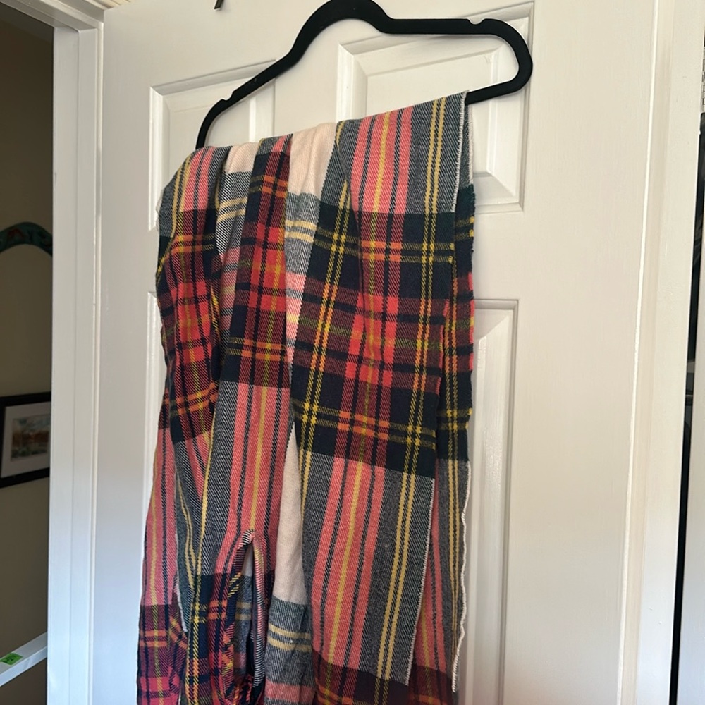 EUC Holiday plaid poncho from JCrew — worn once!